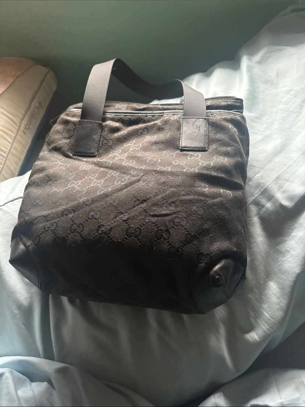 Gucci Black GG Canvas Messenger Tote with Leather Front Pocket - Picture 3 of 14